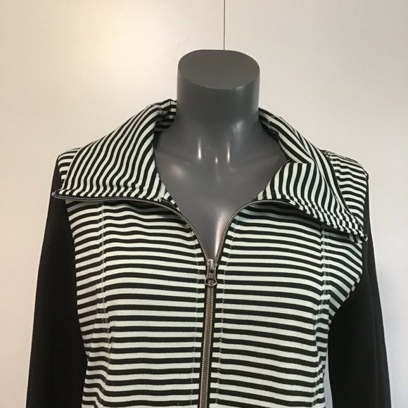 Lululemon Daily Yoga Jacket Classic Stripe Mint Moment Black/Black Size 10 - Picture 2 of 15